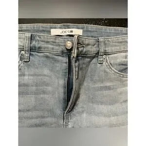 Joe's Jeans Mid-Rise Raw Edge Easy Bermuda Shorts • Light Blue Wash • Size 30 • NWT