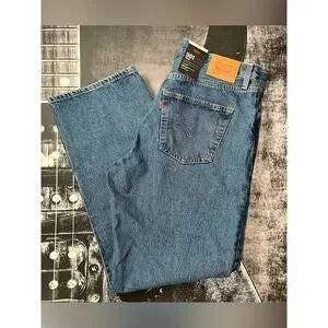 NWT 501 ’90s Straight Leg Jeans