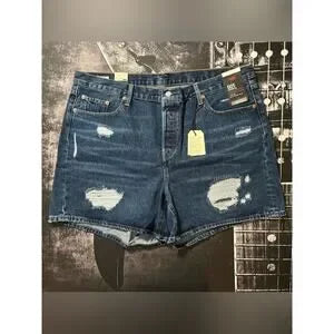 NWT Levi's 501 High Rise Shorts • Size: 18W