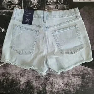 GAP High-Rise Distressed Cut-Off Denim Shorts | Light Wash | Size 30 | NWT
