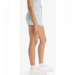 NWT Levi’s Mom Shorts