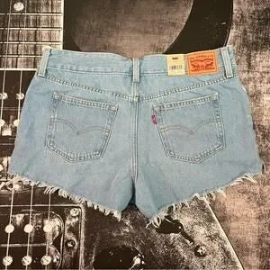 NWT Levi’s Shorts
