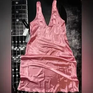 NWT bebe Blush Pink Satin Midi Dress • Size Medium