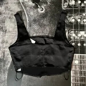 Forever 21 Satin Crop Camisole Top • Black • Size Medium • NWT