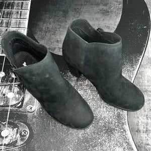 Timberland Tillston Ortholite Black Zip-Up Heeled Ankle Boots, Women's US 8.5